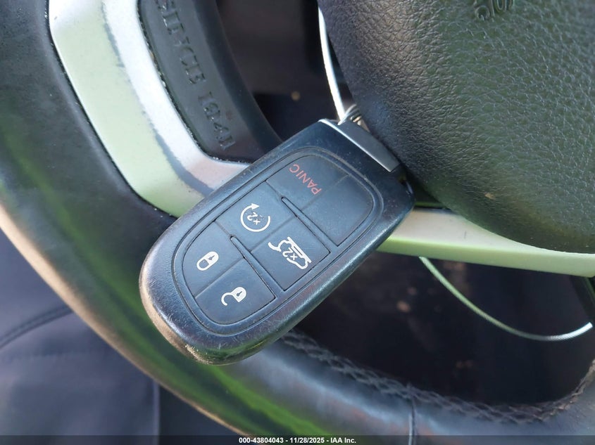 2014 Jeep Cherokee Trailhawk VIN: 1C4PJMBS8EW185517 Lot: 43804043