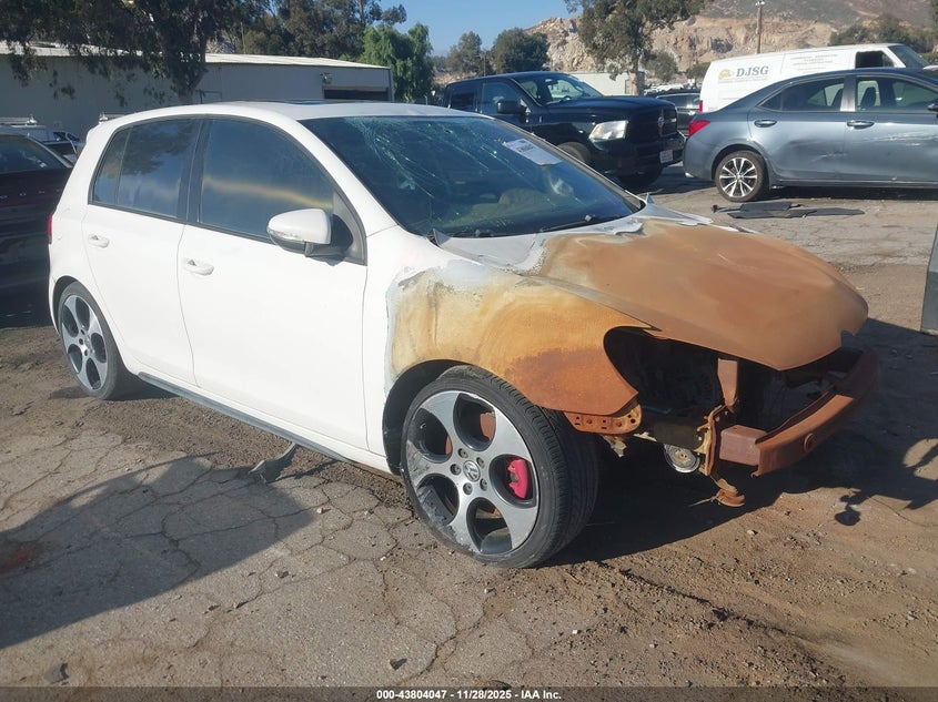 VOLKSWAGEN GOLF GTI 4-DOOR