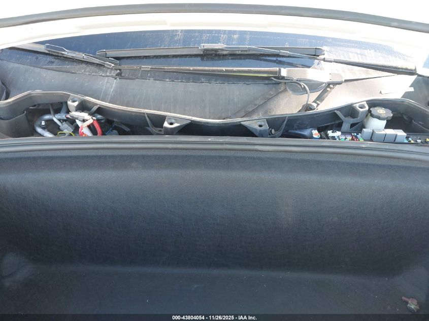 2018 Tesla Model X 100D/75D/P100D VIN: 5YJXCBE29JF090733 Lot: 43804054