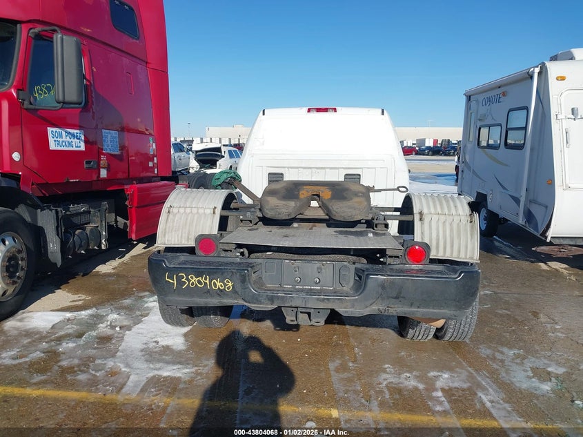 2023 Ram 3500 Ram Tradesman 4X4 8' Box white Lot 111043804068 Vin 3C63RRGL9PG648621