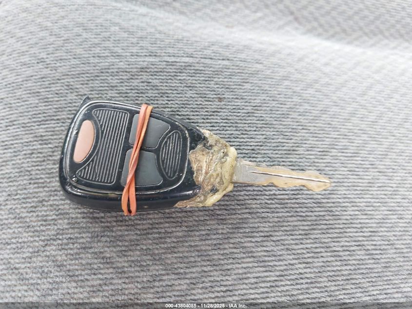 2005 Chrysler Town & Country VIN: 1C4GP45R35B269338 Lot: 43804085