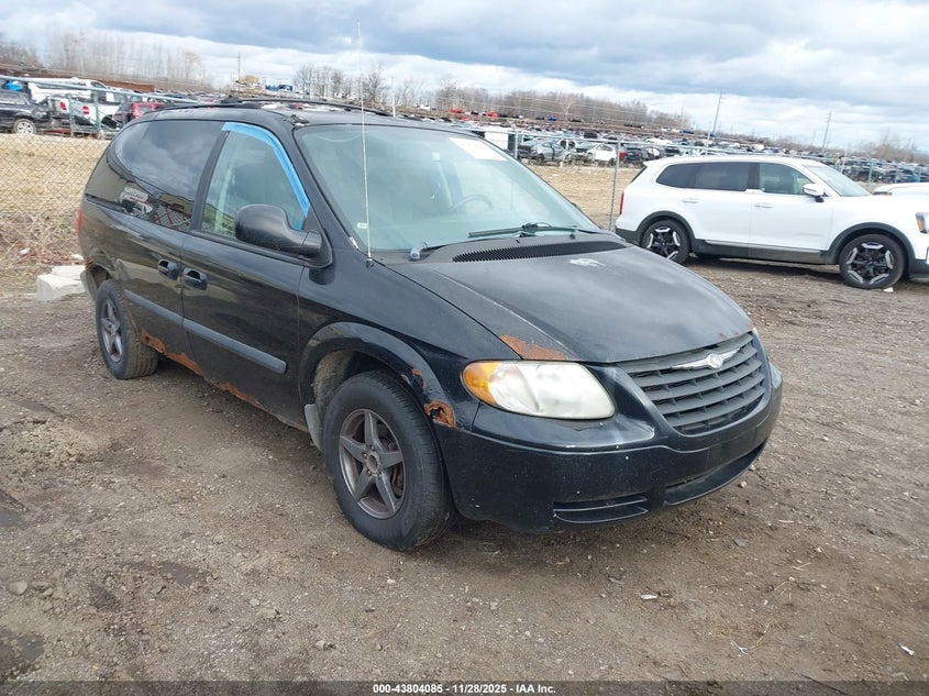 1C4GP45R35B269338 2005 Chrysler Town & Country auction photo 1
