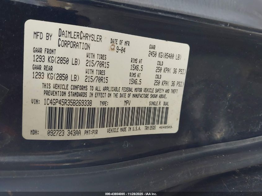 2005 Chrysler Town & Country VIN: 1C4GP45R35B269338 Lot: 43804085