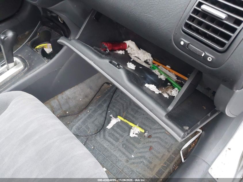 2005 Honda Civic Lx VIN: 2HGES16555H623739 Lot: 43804099