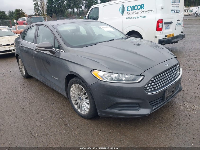 FORD FUSION HYBRID SE