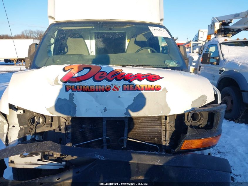 2012 Chevrolet Express Cutaway Work Van VIN: 1GB0G2CGXC1110752 Lot: 43804121