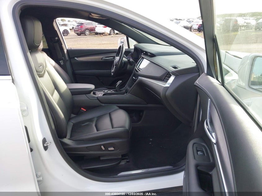 2020 CADILLAC XT5 auction photo 5
