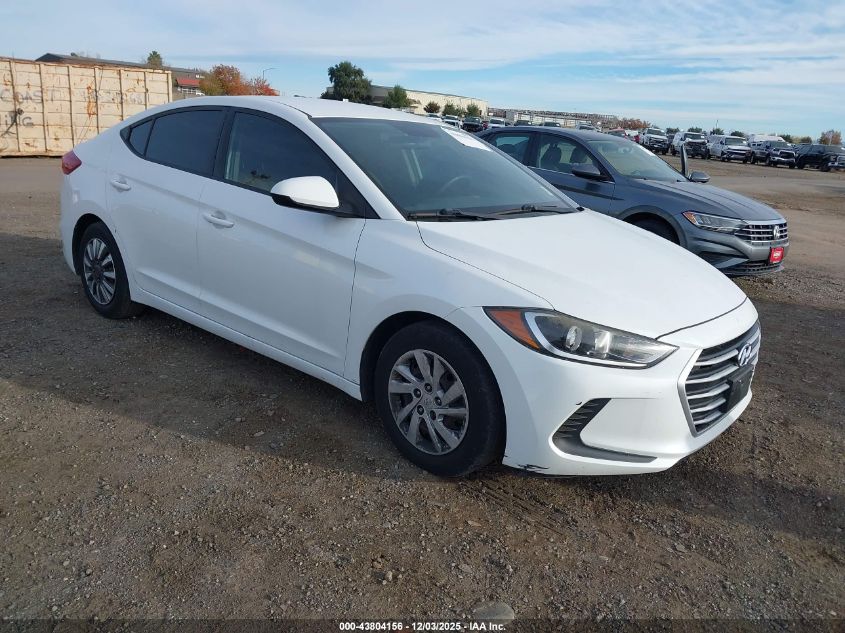 HYUNDAI ELANTRA SE