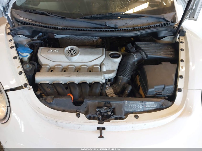 2009 Volkswagen New Beetle 2.5L VIN: 3VWRG31Y79M405840 Lot: 43804221