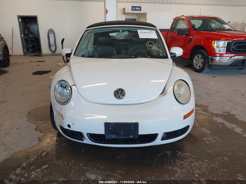 2009 Volkswagen New Beetle 2.5L VIN: 3VWRG31Y79M405840 Lot: 43804221