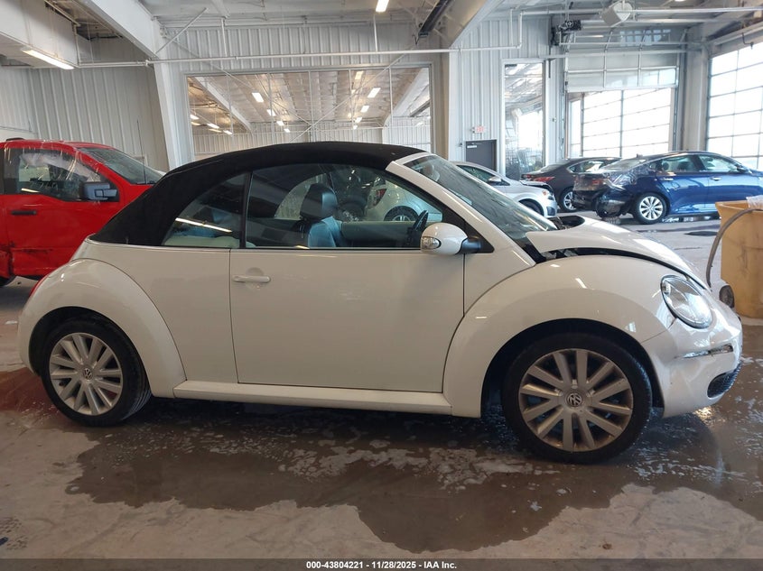 2009 Volkswagen New Beetle 2.5L VIN: 3VWRG31Y79M405840 Lot: 43804221