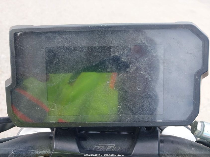 2021 Ktm 390 Duke VIN: MD2JPJ406MC246940 Lot: 43804225