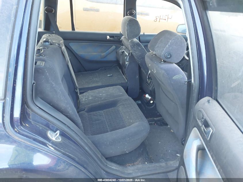 2002 Volkswagen Golf VIN: WVWFG61J72W061103 Lot: 43804248