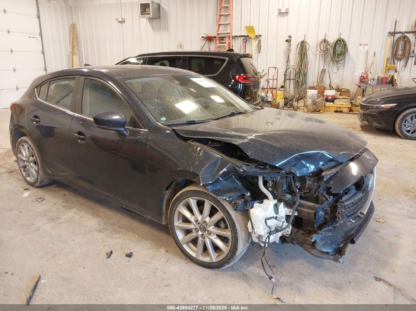 MAZDA 3 GRAND TOURING