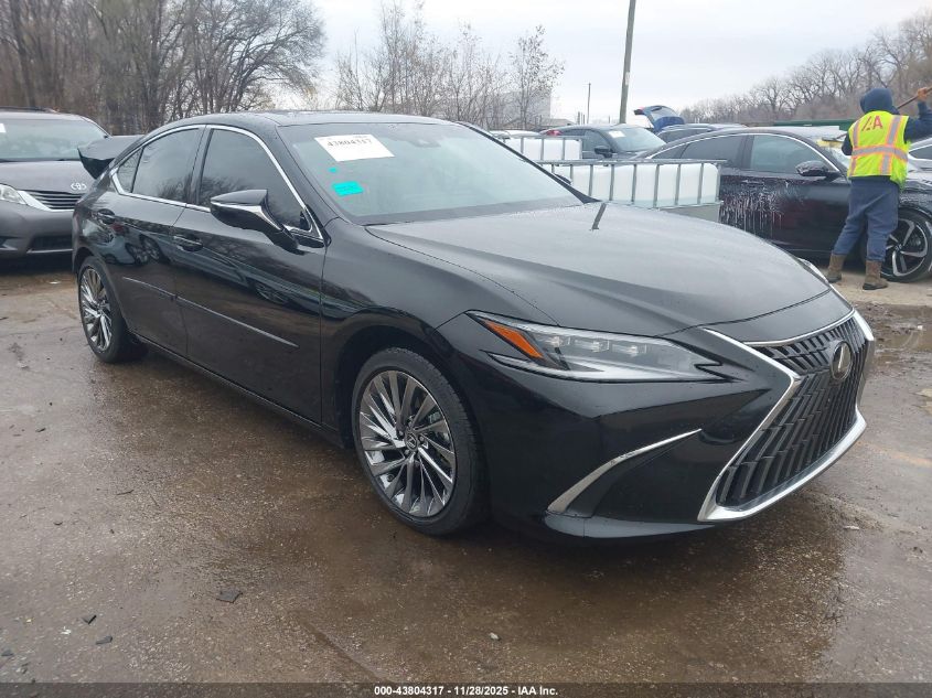 LEXUS ES 300H ULTRA LUXURY