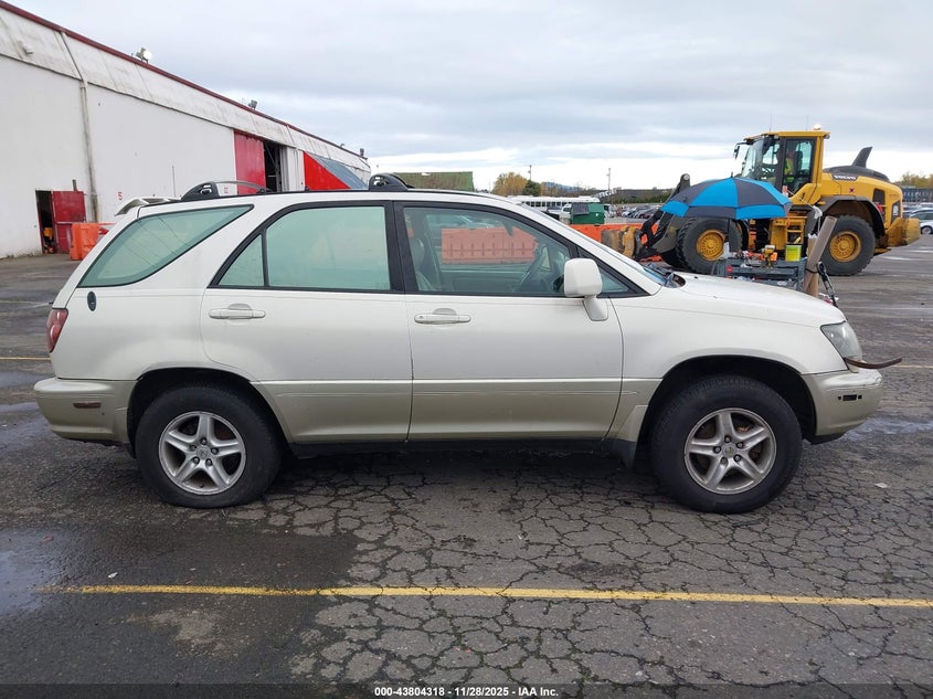 1999 Lexus Rx 300 VIN: JT6HF10U1X0086706 Lot: 43804318