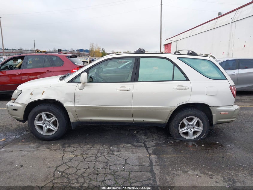 1999 Lexus Rx 300 VIN: JT6HF10U1X0086706 Lot: 43804318