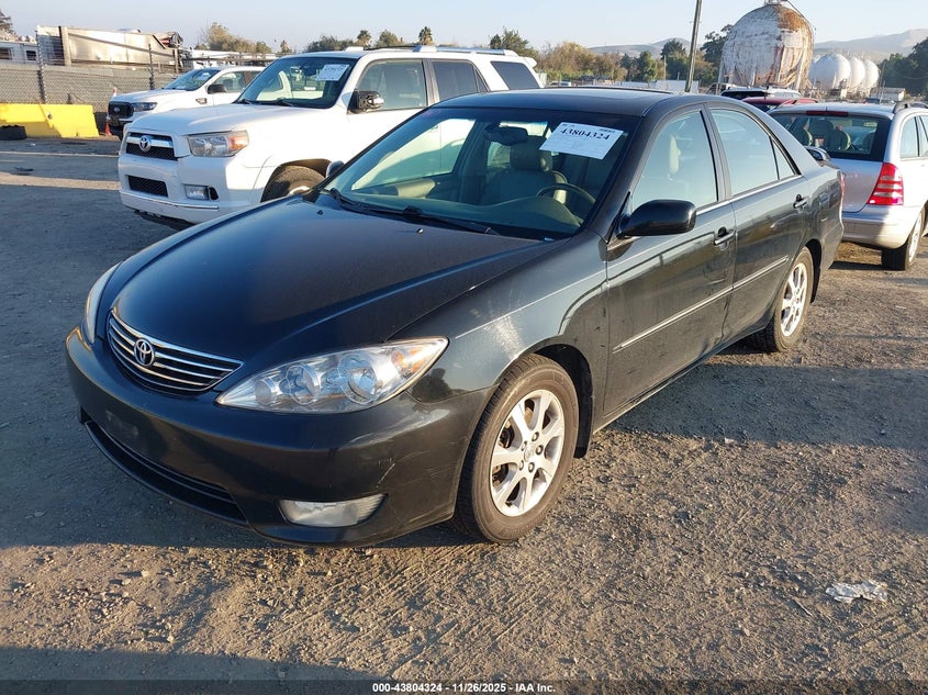 4T1BF32K15U088804 2005 TOYOTA CAMRY photo no. 2