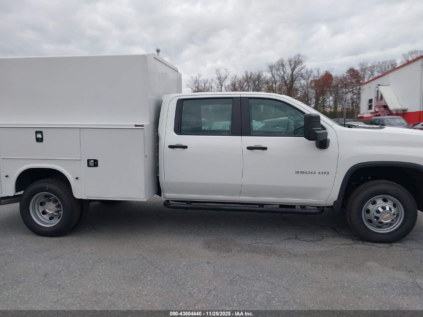 2025 Chevrolet Silverado 3500Hd Chassis Work Truck VIN: 1GB4KSEY9SF347207 Lot: 43804440