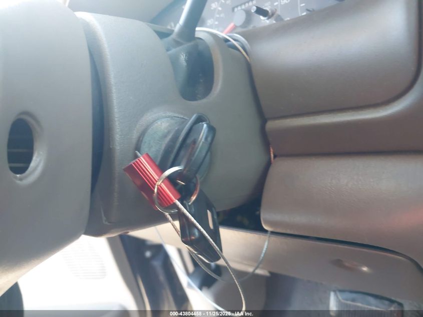 2000 Ford Excursion Limited VIN: 1FMNU43S5YEC60578 Lot: 43804458