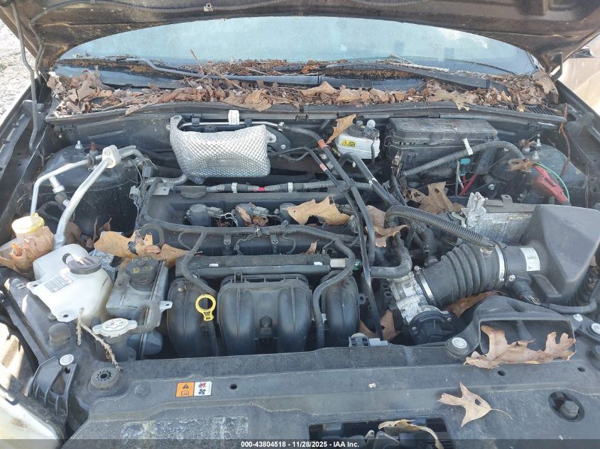 2010 Ford Focus S VIN: 1FAHP3EN0AW246605 Lot: 43804518