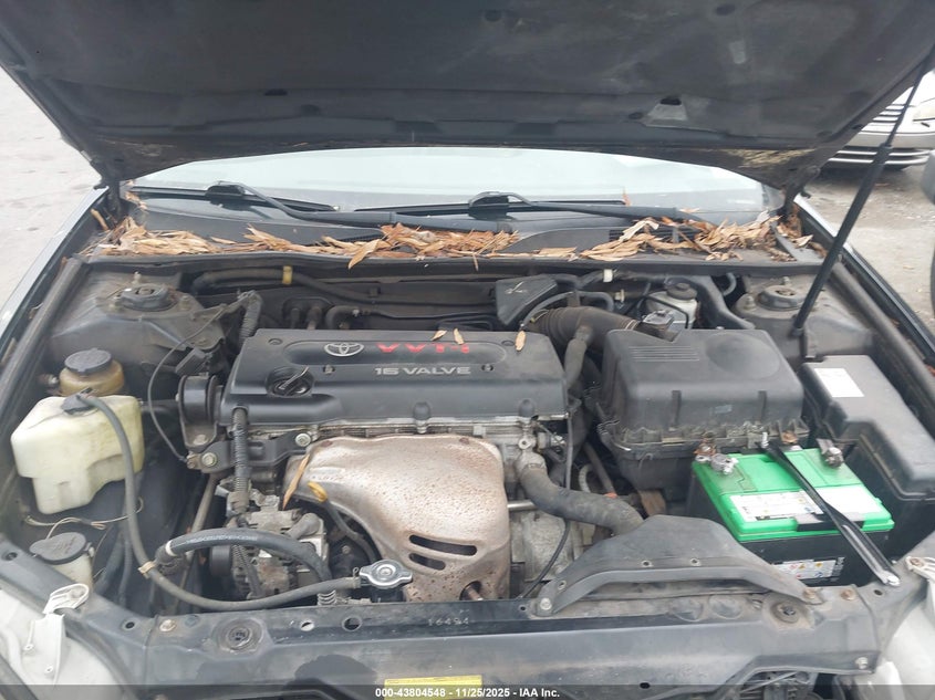 2003 Toyota Camry Le VIN: 4T1BE32K33U165446 Lot: 43804548