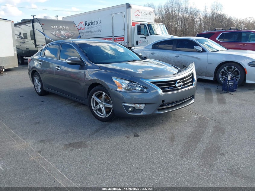 NISSAN ALTIMA 2.5 SV