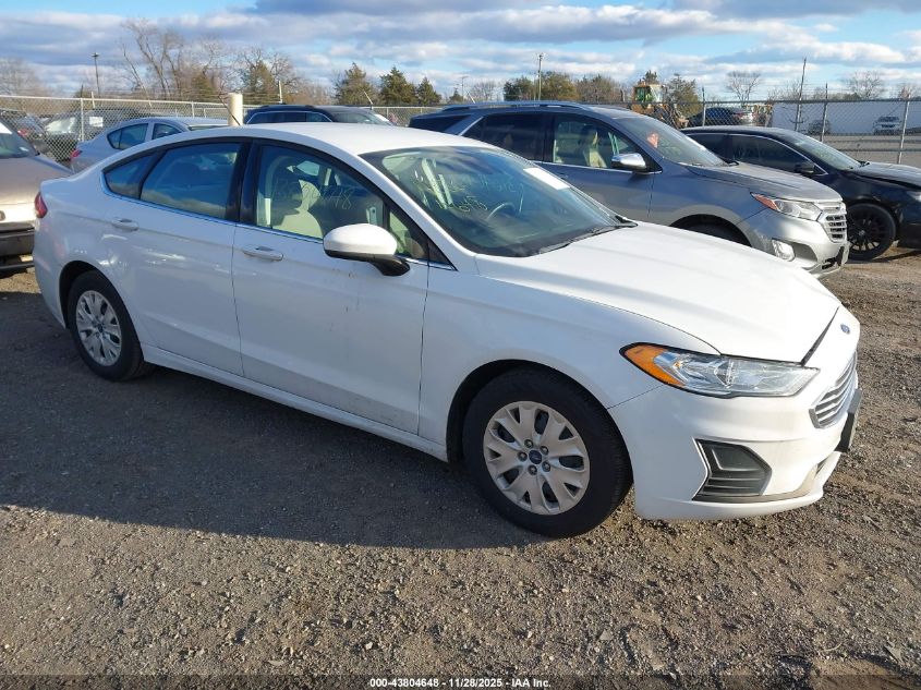 FORD FUSION S