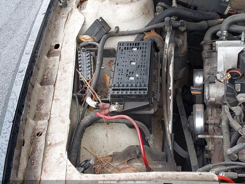 2004 Buick Park Avenue VIN: 1G4CW54K744122529 Lot: 43804668