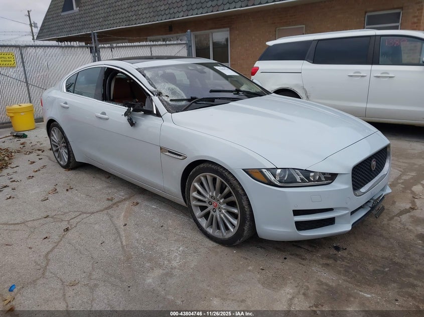 JAGUAR XE 35T PORTFOLIO LIMITED EDITION