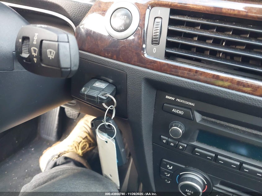 2008 BMW 328I VIN: WBAVC53508A246745 Lot: 43804790