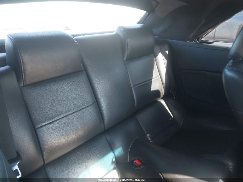 2006 Ford Mustang V6 VIN: 1ZVFT84N165110215 Lot: 43804828