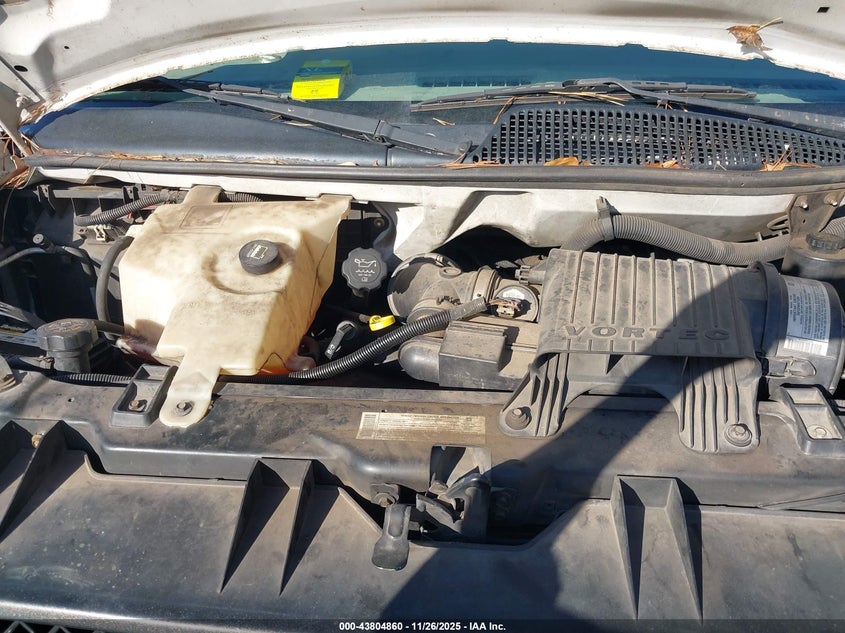 2005 Chevrolet Express VIN: 1GCGG25V151160657 Lot: 43804860