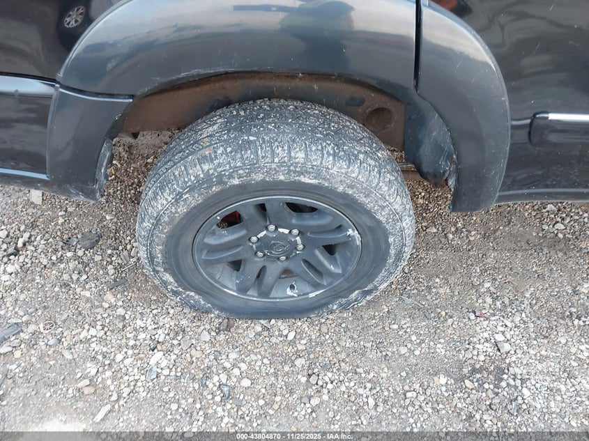 2003 Toyota Sequoia Limited V8 VIN: 5TDBT48A73S204316 Lot: 43804870