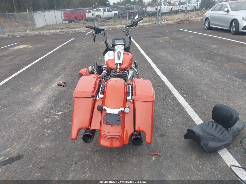 2017 Harley-Davidson Flhx Street Glide VIN: 1HD1KBC17HB663790 Lot: 43804875