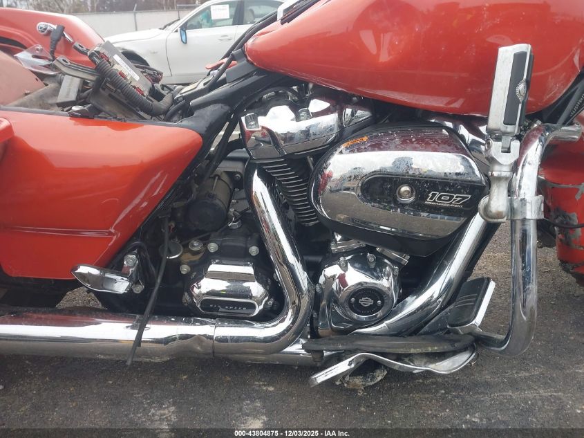 2017 Harley-Davidson Flhx Street Glide VIN: 1HD1KBC17HB663790 Lot: 43804875