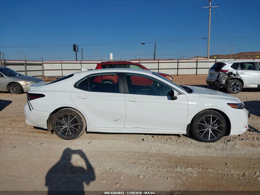 4T1G11AK2RU864793 2024 TOYOTA CAMRY photo no. 13