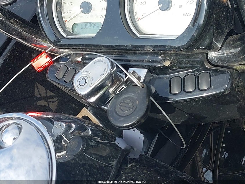 2016 Harley-Davidson Fltrxs Road Glide Special VIN: 1HD1KTM16GB612994 Lot: 43804939