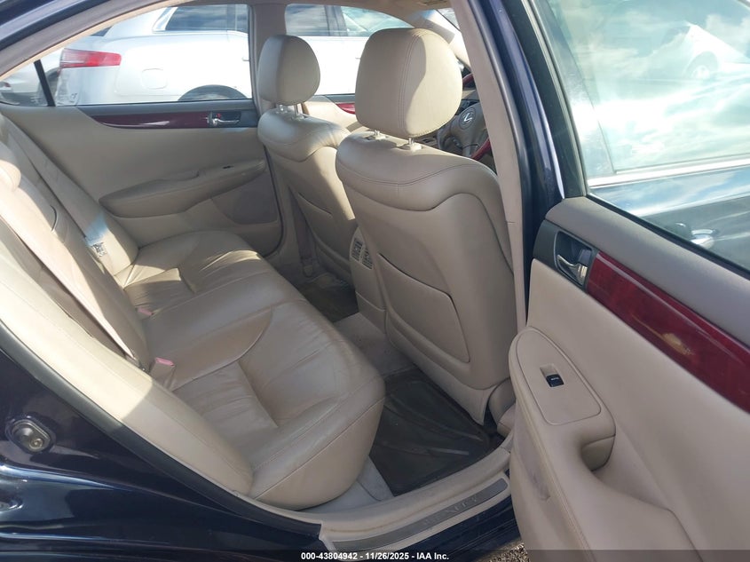 2004 Lexus Es 330 VIN: JTHBA30G145019197 Lot: 43804942