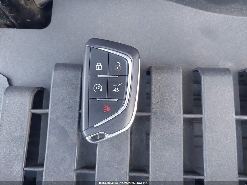 2024 Cadillac Xt4 Fwd Luxury VIN: 1GYAZAR45RF244379 Lot: 43804984