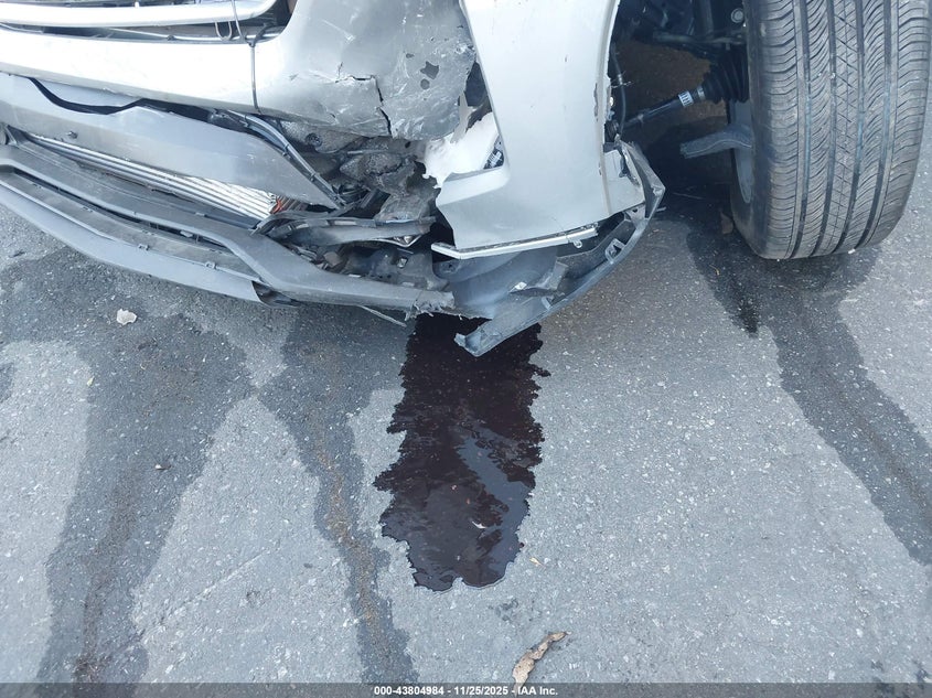 2024 Cadillac Xt4 Fwd Luxury VIN: 1GYAZAR45RF244379 Lot: 43804984