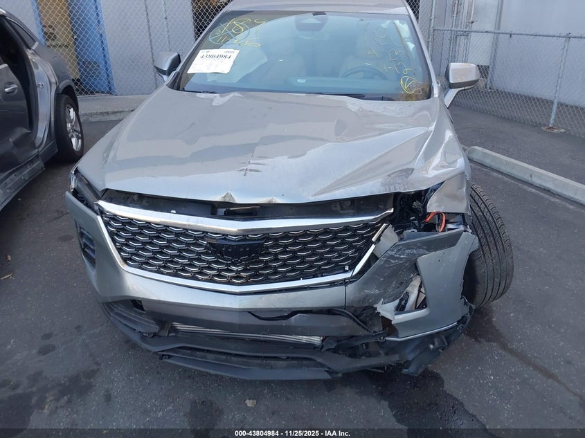 2024 Cadillac Xt4 Fwd Luxury VIN: 1GYAZAR45RF244379 Lot: 43804984