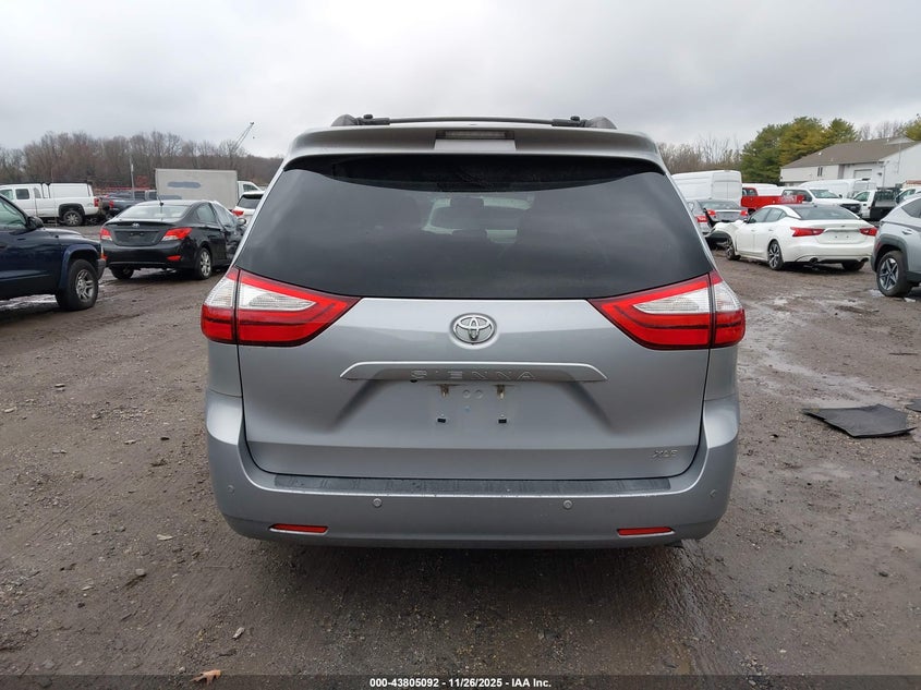 2017 Toyota Sienna Xle Premium 8 Passenger VIN: 5TDYZ3DC2HS777237 Lot: 43805092