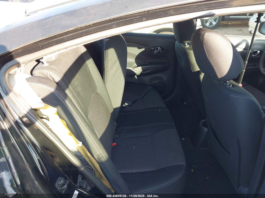 2018 Nissan Versa 1.6 Sv VIN: 3N1CN7AP6JL880390 Lot: 43805126