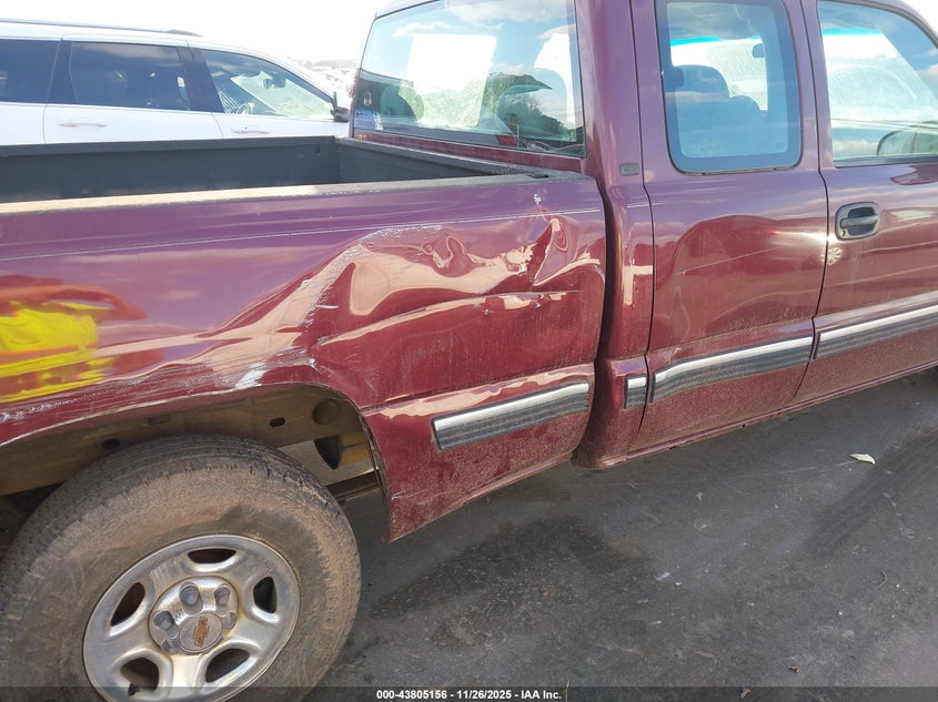 2001 Chevrolet Silverado 1500 Ls VIN: 2GCEC19V211361642 Lot: 43805156
