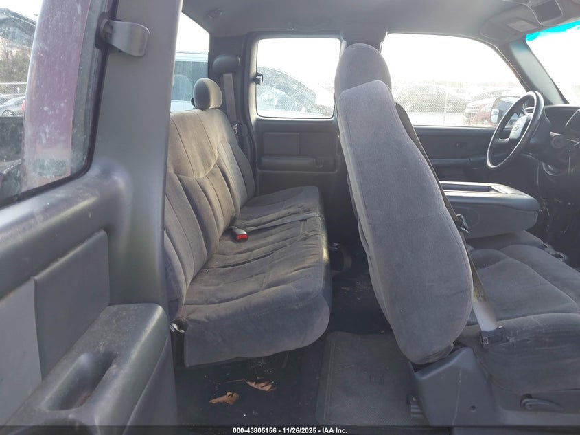 2001 Chevrolet Silverado 1500 Ls VIN: 2GCEC19V211361642 Lot: 43805156