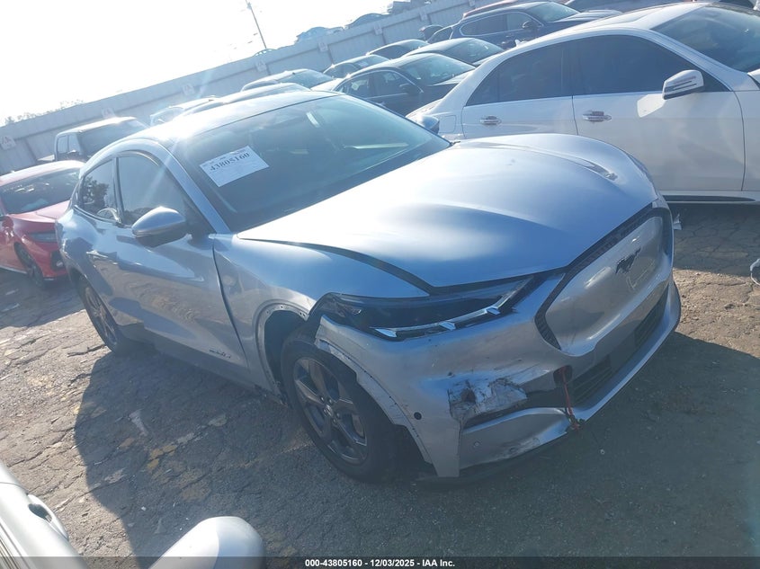 2022 Ford Mustang Mach-E Select