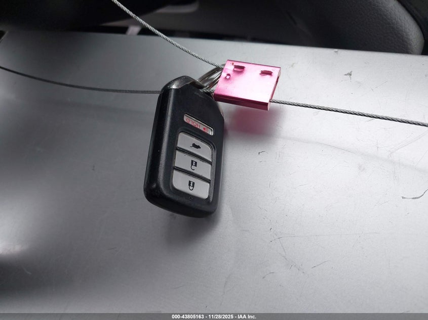 2017 Honda Pilot Lx VIN: 5FNYF5H1XHB031149 Lot: 43805163