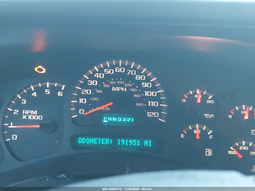 2003 Chevrolet Avalanche 1500 VIN: 3GNEC13T13G244806 Lot: 43805170