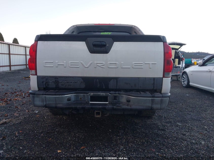2003 Chevrolet Avalanche 1500 VIN: 3GNEC13T13G244806 Lot: 43805170